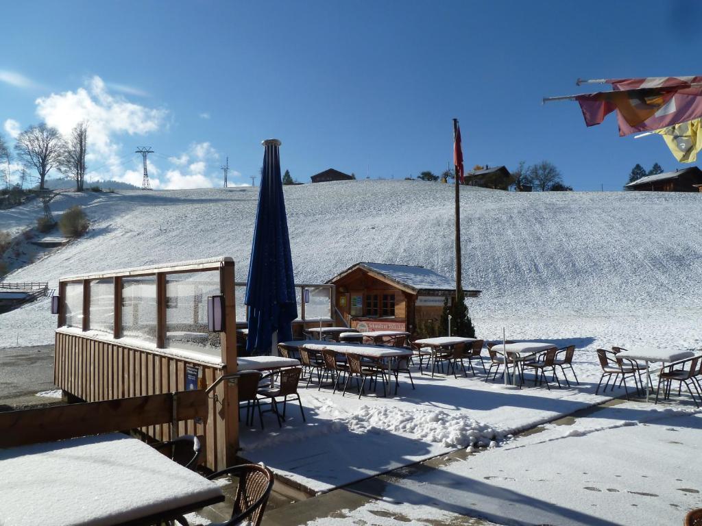 Gasthof Derby Hotel Zweisimmen Habitación foto